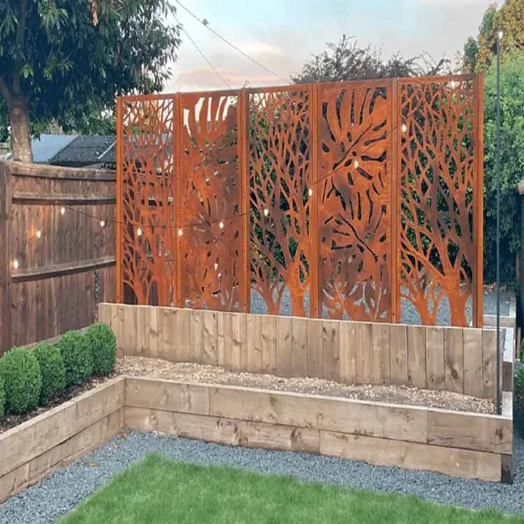 Künstlerischer Trennwandschirm aus Corten