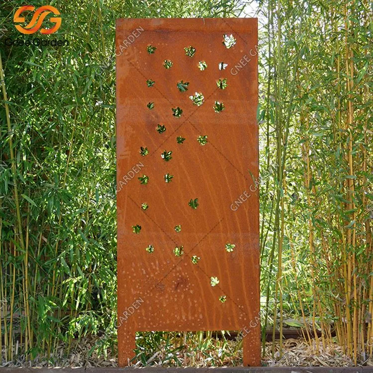 Dekorative Sichtschutzwände aus Corten für den Außenbereich