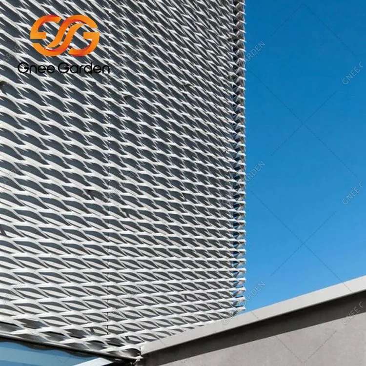 Verkleidung aus Edelstahlblech